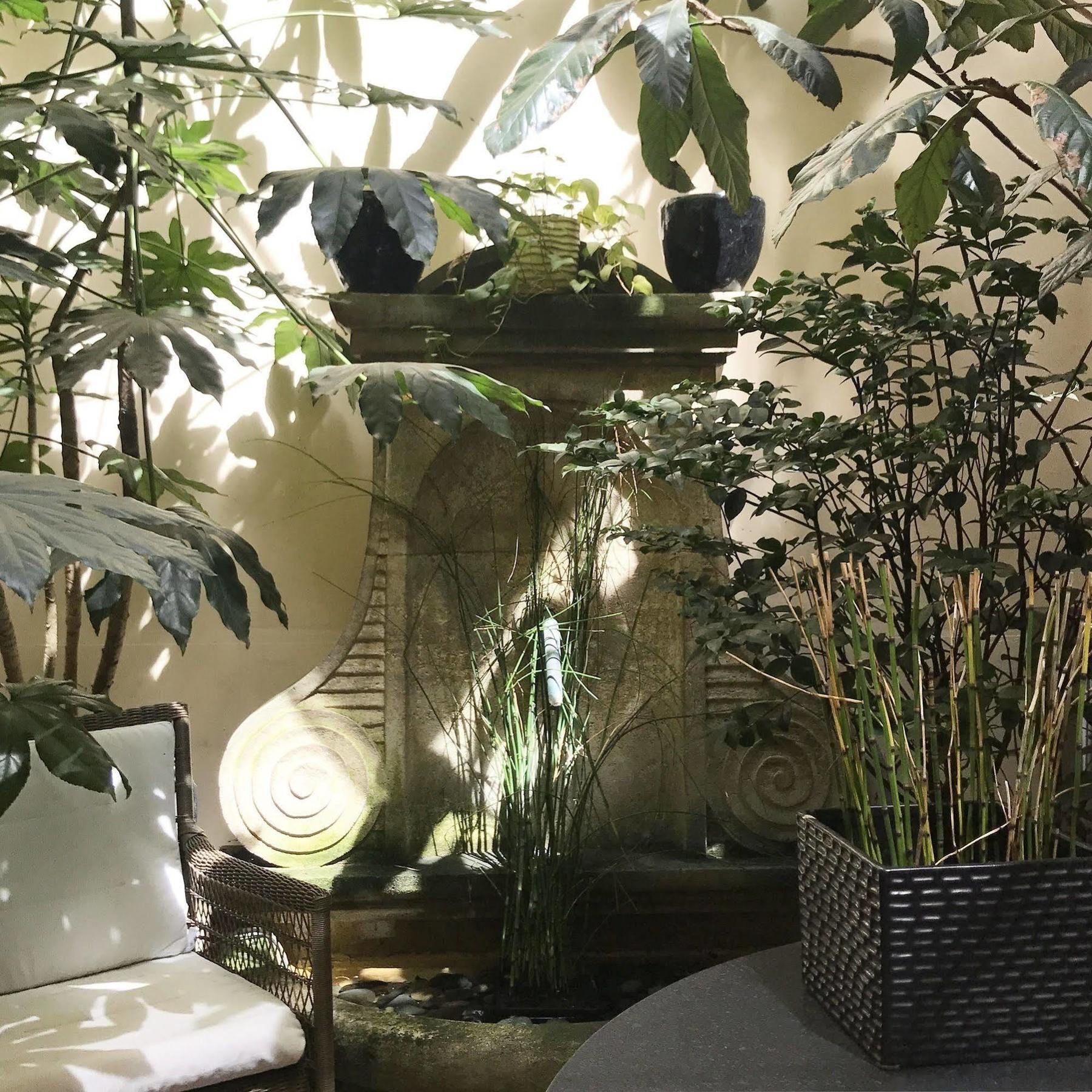 Hotel Recamier Paris Bagian luar foto